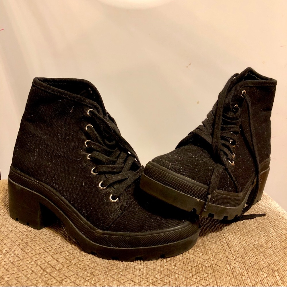 Black Boots Size 7